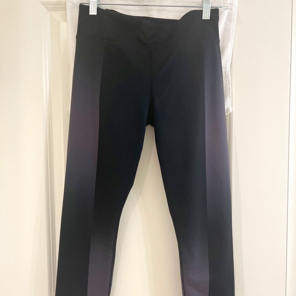 Under Armour Women's Leggings Fitted Coupe Ajustee Cenido--Size Small Petite